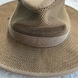 Henschel Hat USA Mens Large Tan Mesh Safari Hat Wide Brim Outdoors